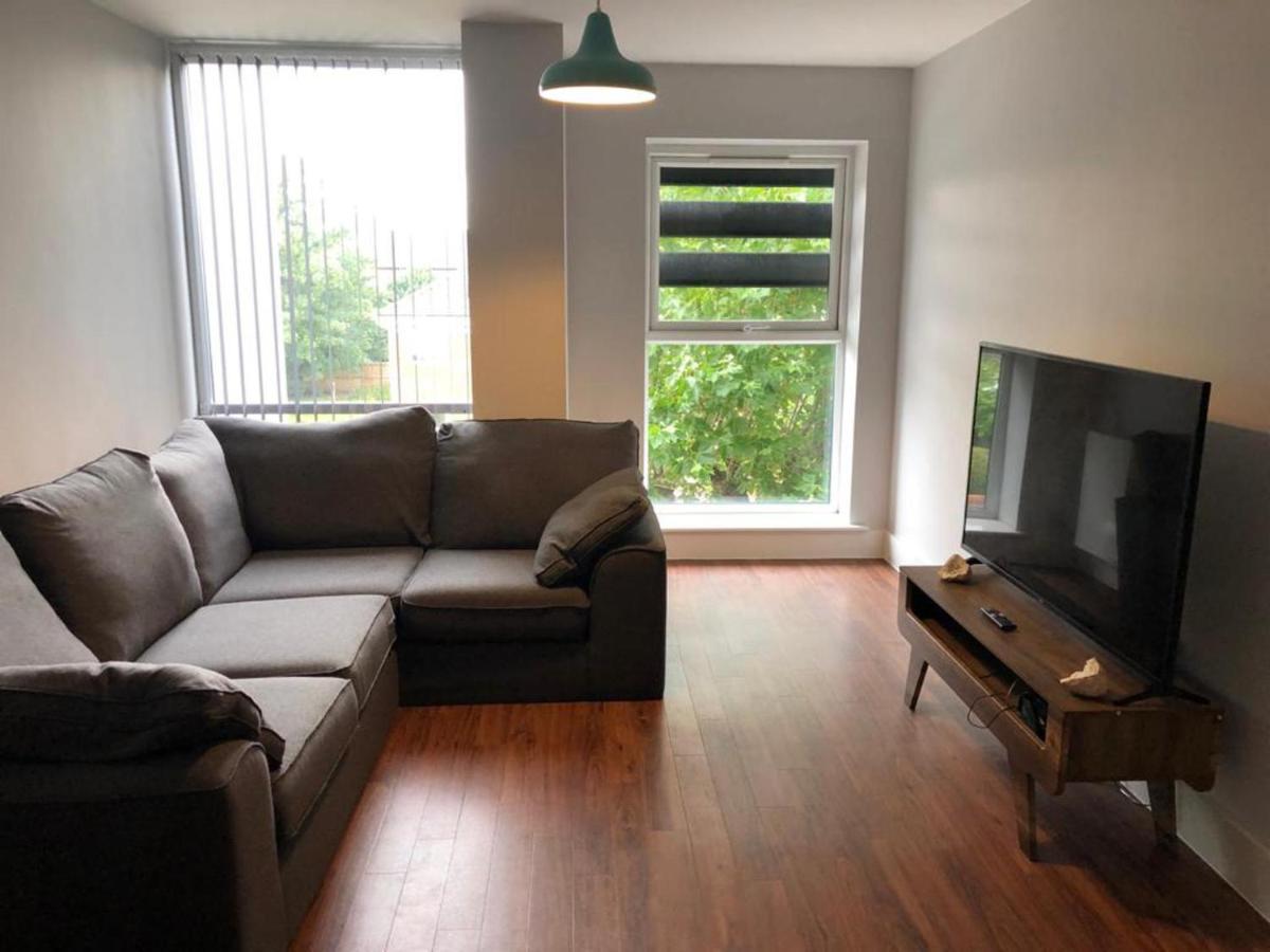Charming 2-Bed Apartment In Christchurch Christchurch  Exterior foto